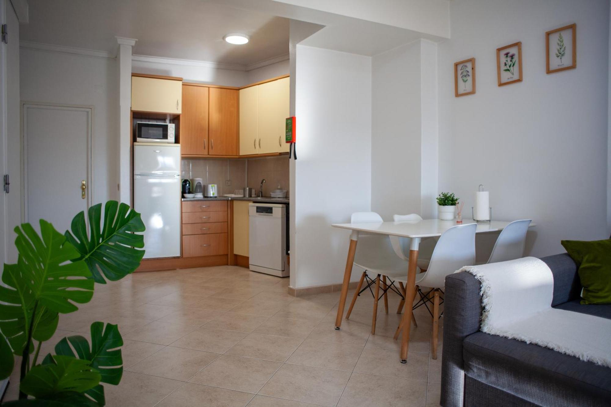 Just4U Apartment 2 Almada Exteriör bild